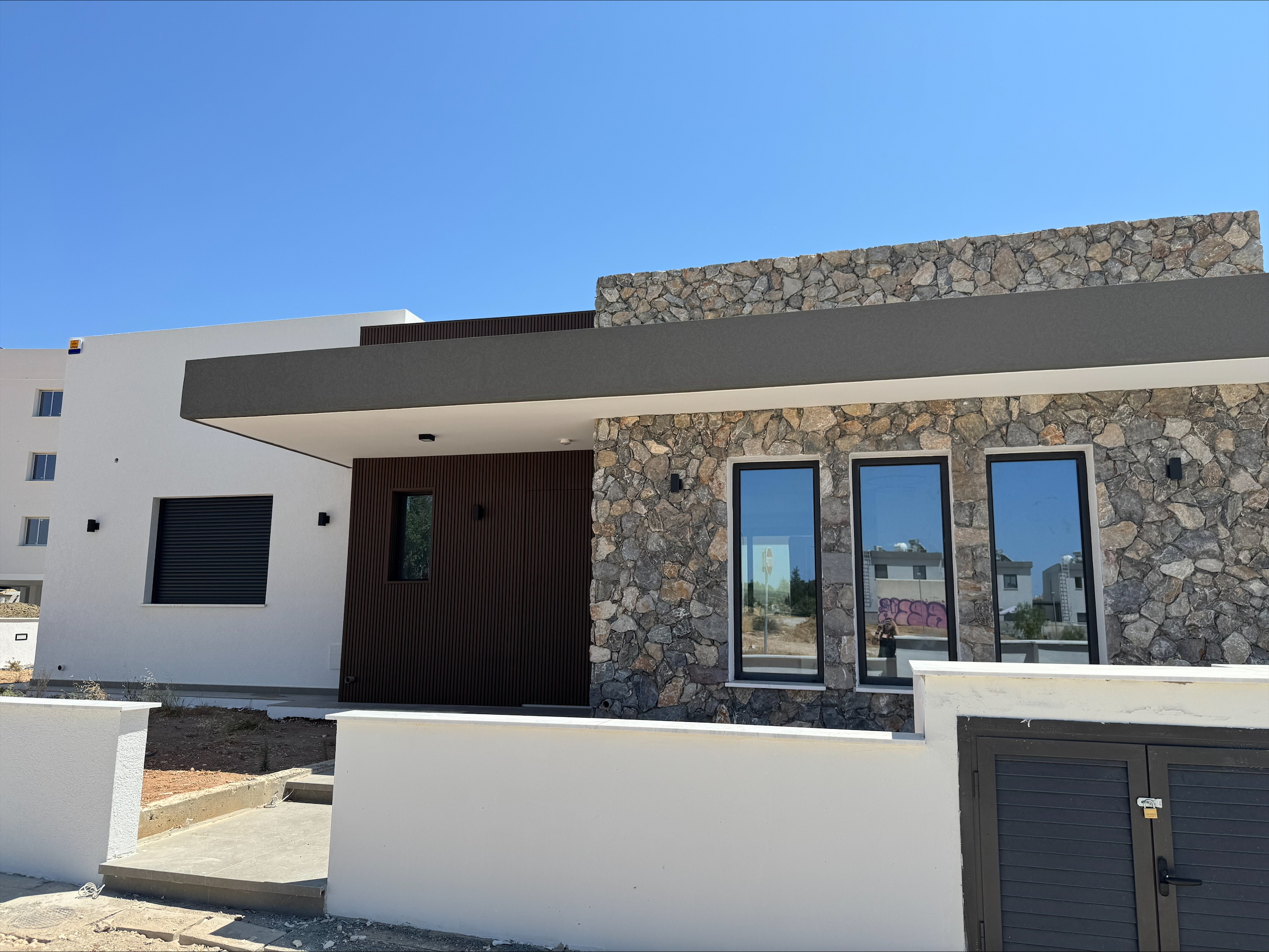 ΚΑΤΩ ΠΟΛΕΜΙΔΙΑ Νο2